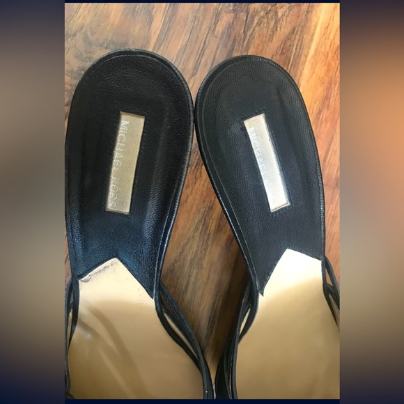 Michael Kors Black Tumbled Heels - Picture 5 of 8